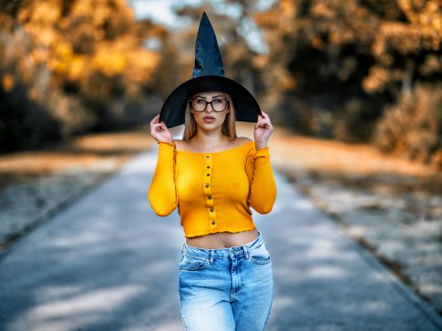 Halloween Magic Joe